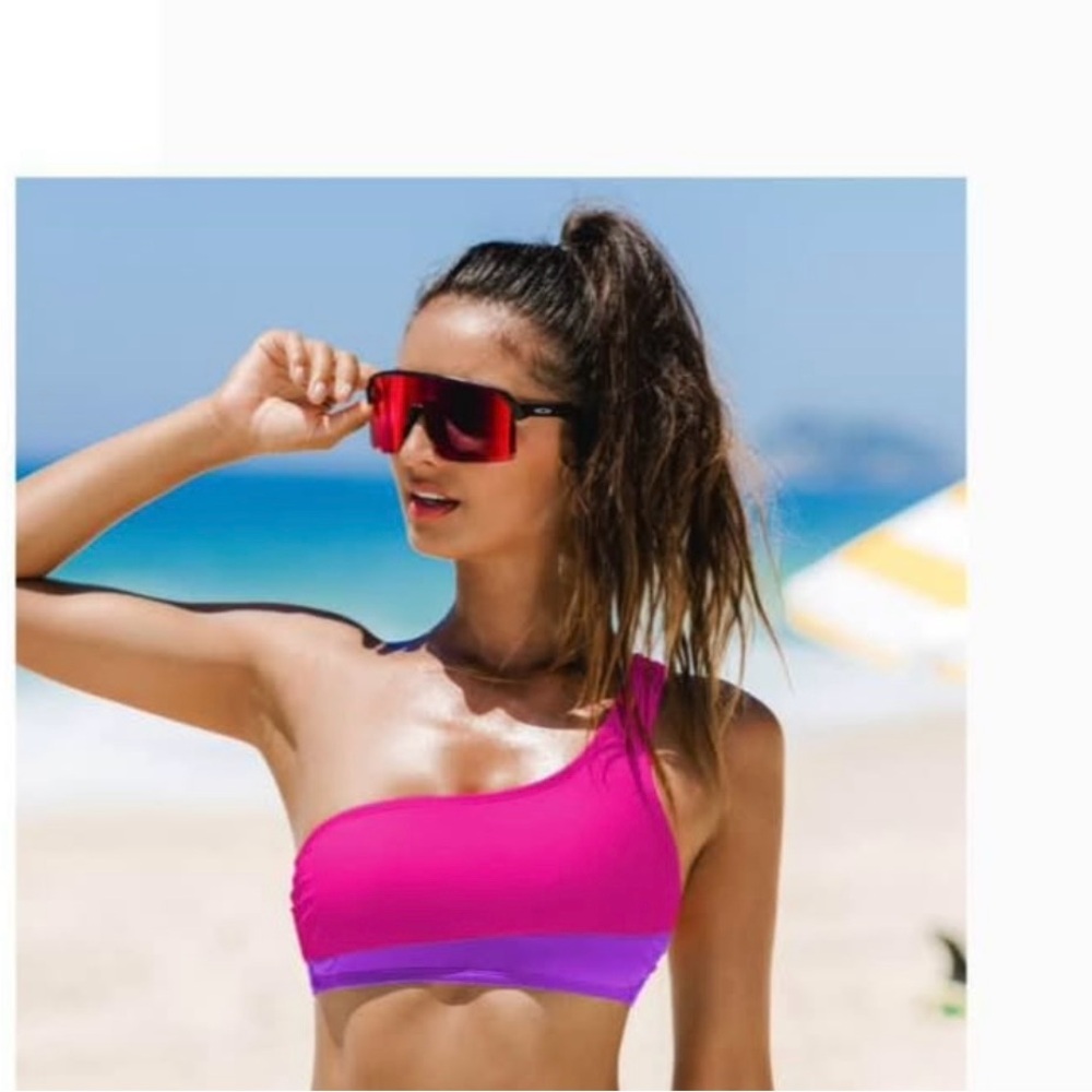 NWT: Cupshe Pink and Purple Bikini Top